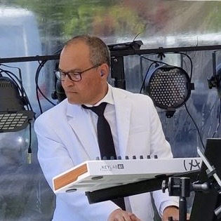 Edgar - The Royal Ramonas